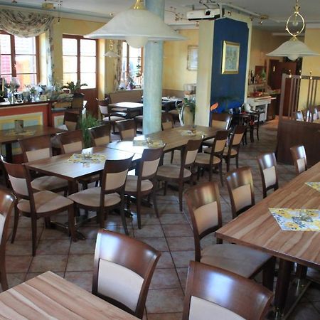 Hotel Krone Kappel Екстер'єр фото